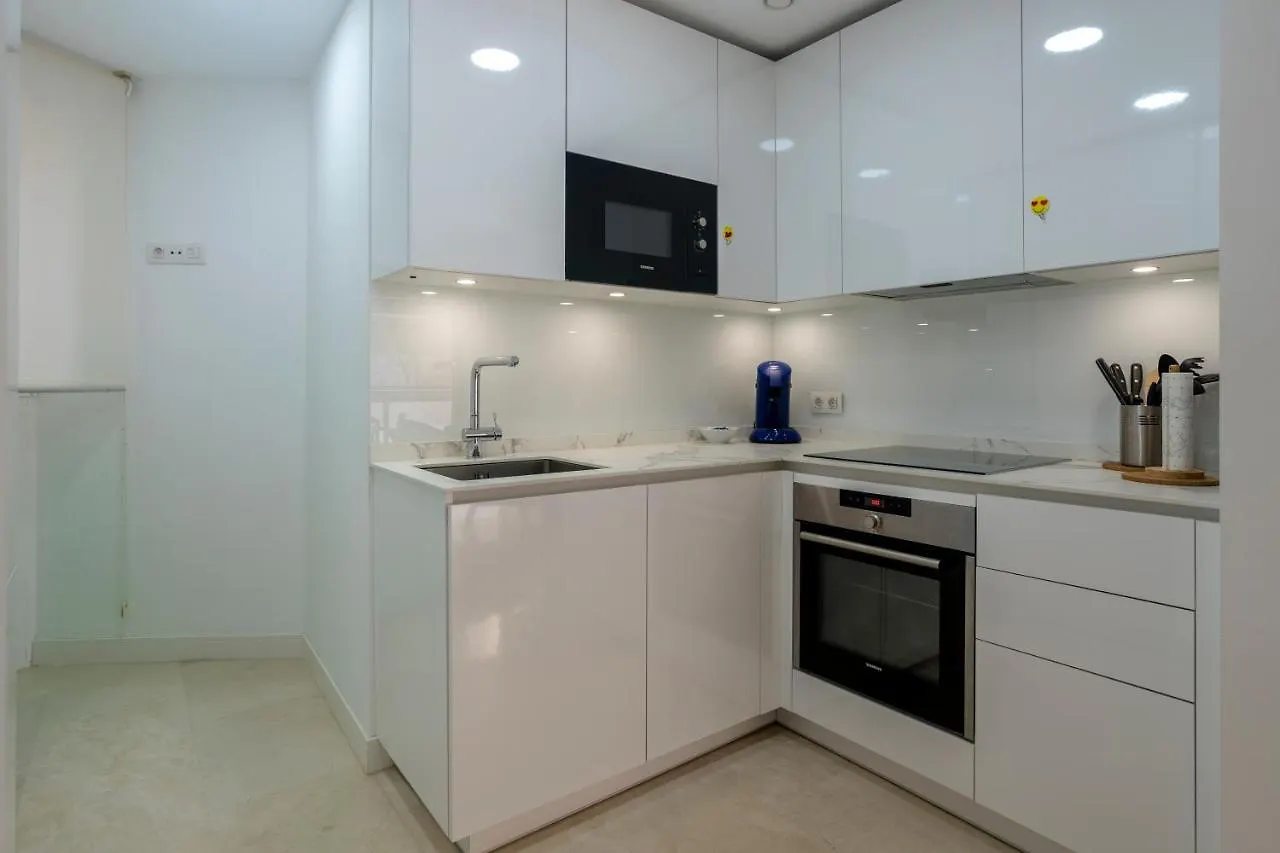 Modern Apartment Next The Beach Marbellac 0*,