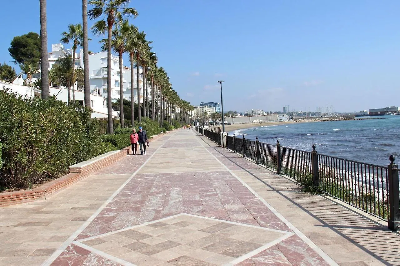 Modern Apartment Next The Beach Marbellac