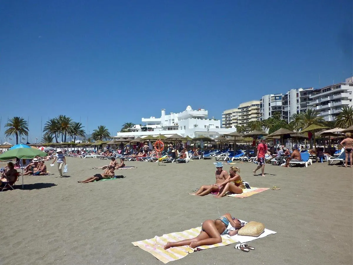Modern Apartment Next The Beach Marbellac